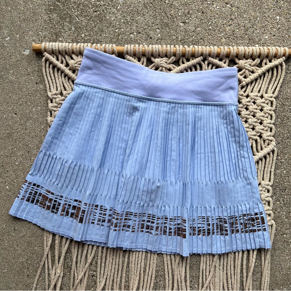 Ivivva Periwinkle Pleated Athletic Skirt Skort Girls Size 10